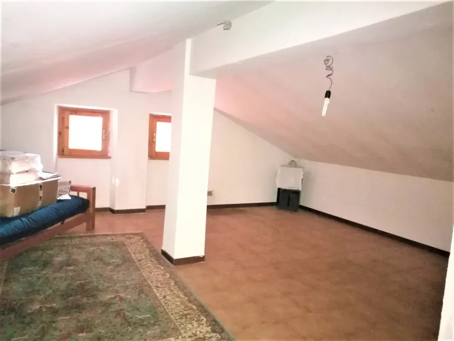 Villa bifamiliare di 160 mq a Monte Compatri, vista principale