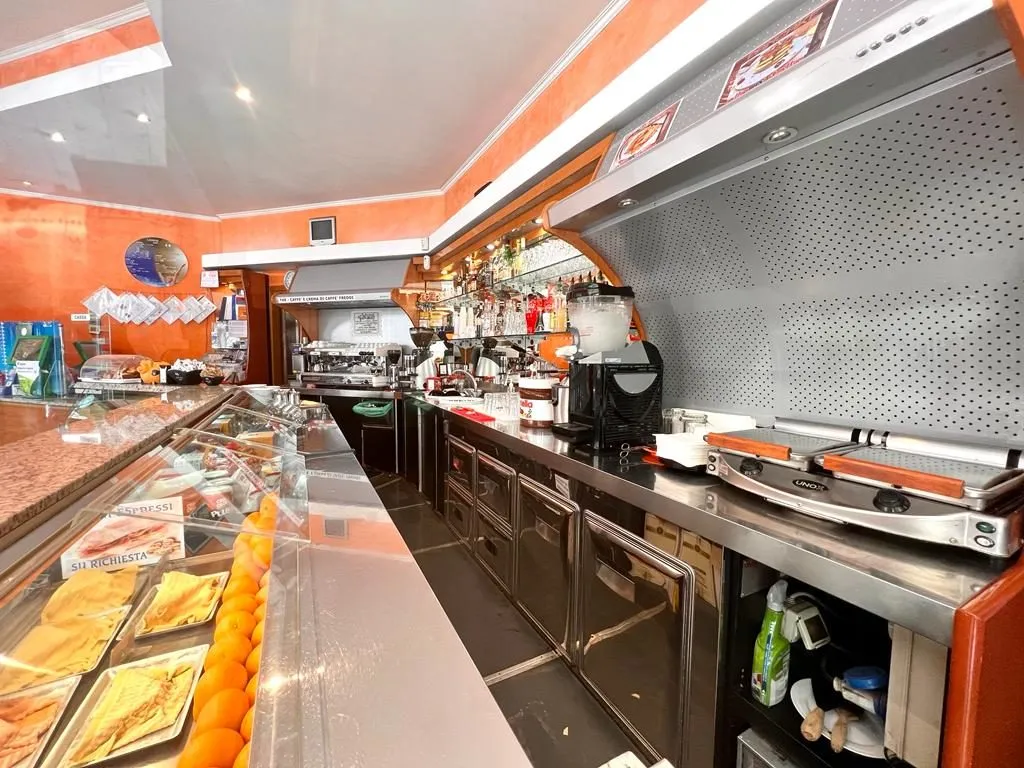 Locale commerciale a Don Bosco, ambiente 10